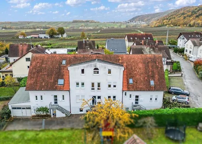 Winetime - Fuer 3 - Naehe Madenburg - Burg Landeck * Eschbach (Sudliche Weinstrasse)