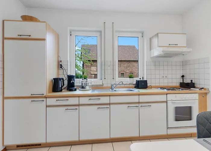 Winetime - Fuer 3 - Naehe Madenburg - Burg Landeck