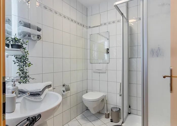 Winetime - Fuer 3 - Naehe Madenburg - Burg Landeck Апартаменты